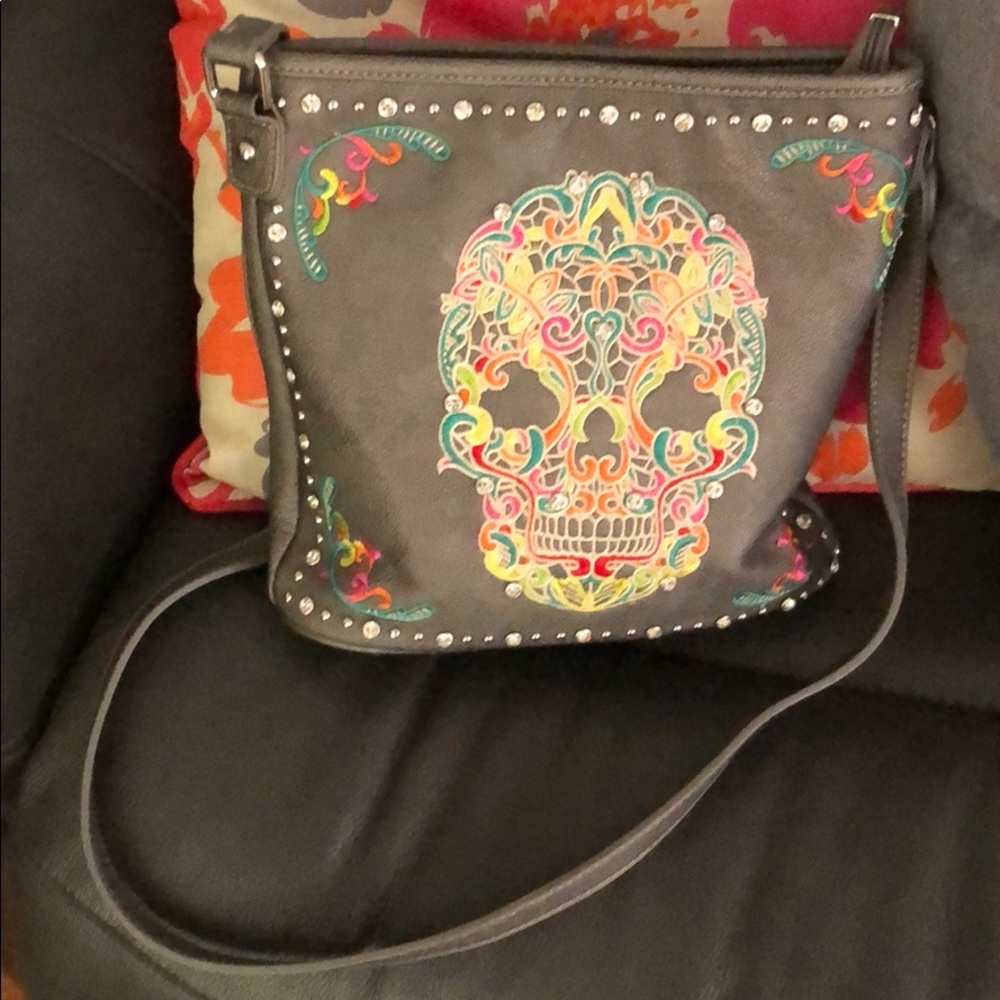 American West/American Bling Carry Purse.